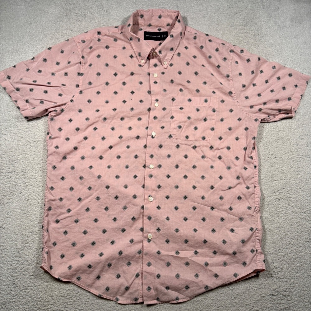 Abercrombie & Fitch Button Down Mens XL Pink Geometric Diamond Short Sleeve